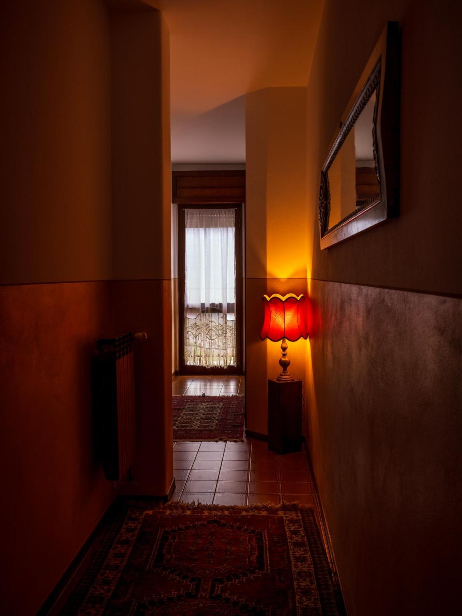 B&B La Vittoria Crone Bagian luar foto